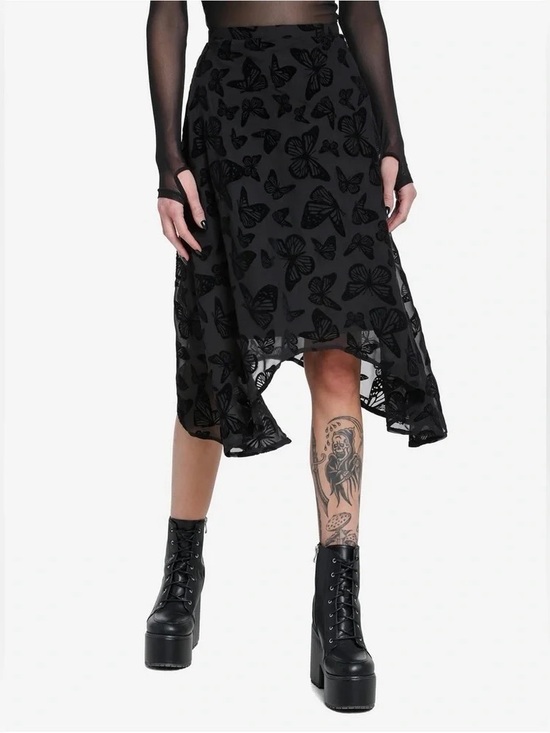 Hot Topic Dresses & Skirts - Hot Topic Cosmic Aura Black Butterfly Chiffon Hanky Skirt Size 1X